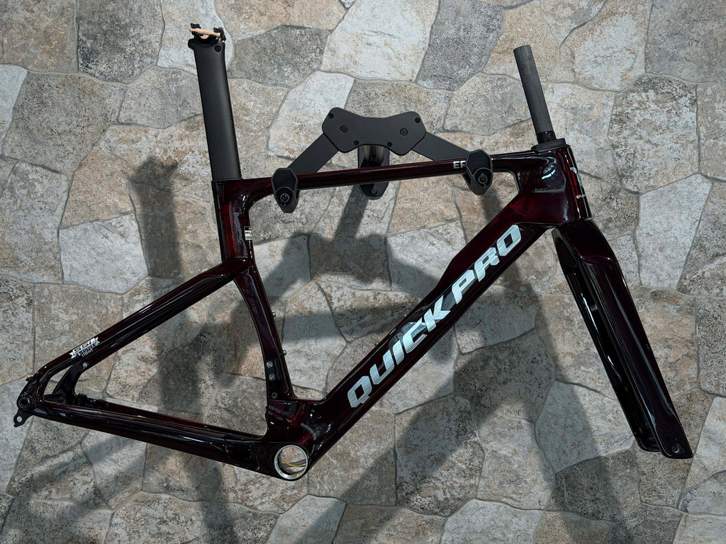 Quick Pro ER:One Size S Transparent Red (Custom Colour)
